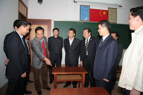 国产精品自产拍在线观看免费