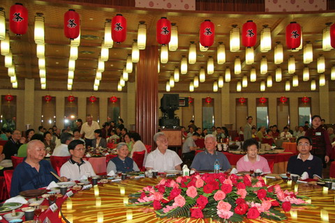 国产精品自产拍在线观看免费