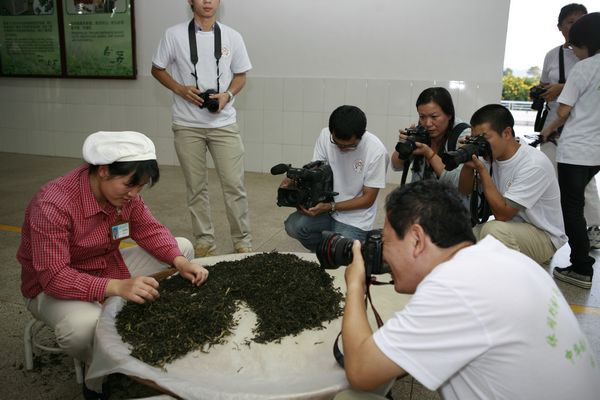 国产精品自产拍在线观看免费